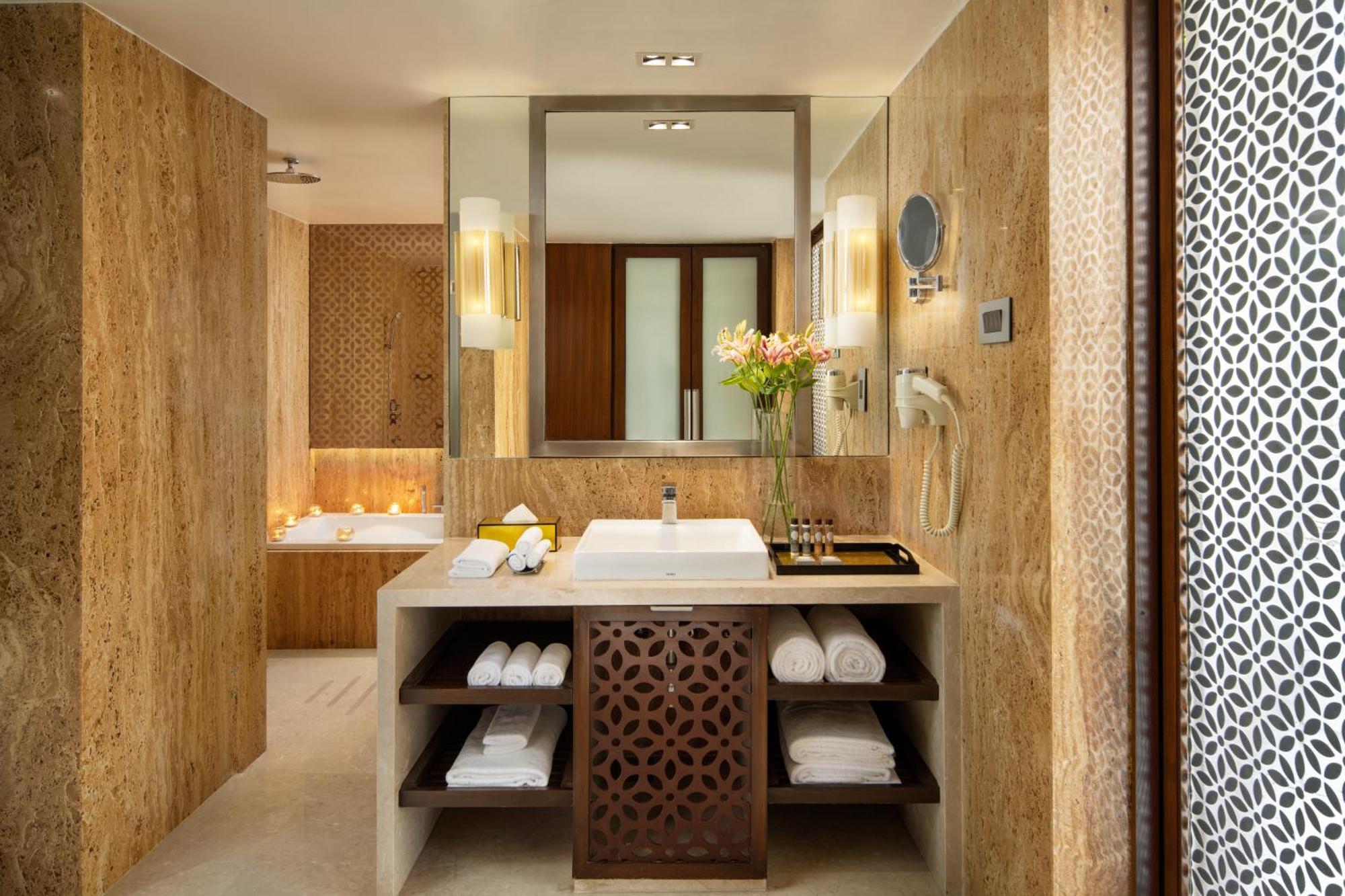 Wow Crest, Indore - Ihcl Seleqtions Εξωτερικό φωτογραφία